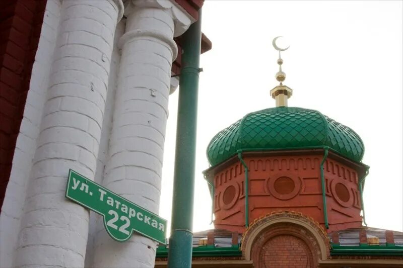Красная мечеть расписание. Красная мечеть томск. Центральная мечеть астрахань. Красная мечеть астрахань. Красная мечеть челябинск.