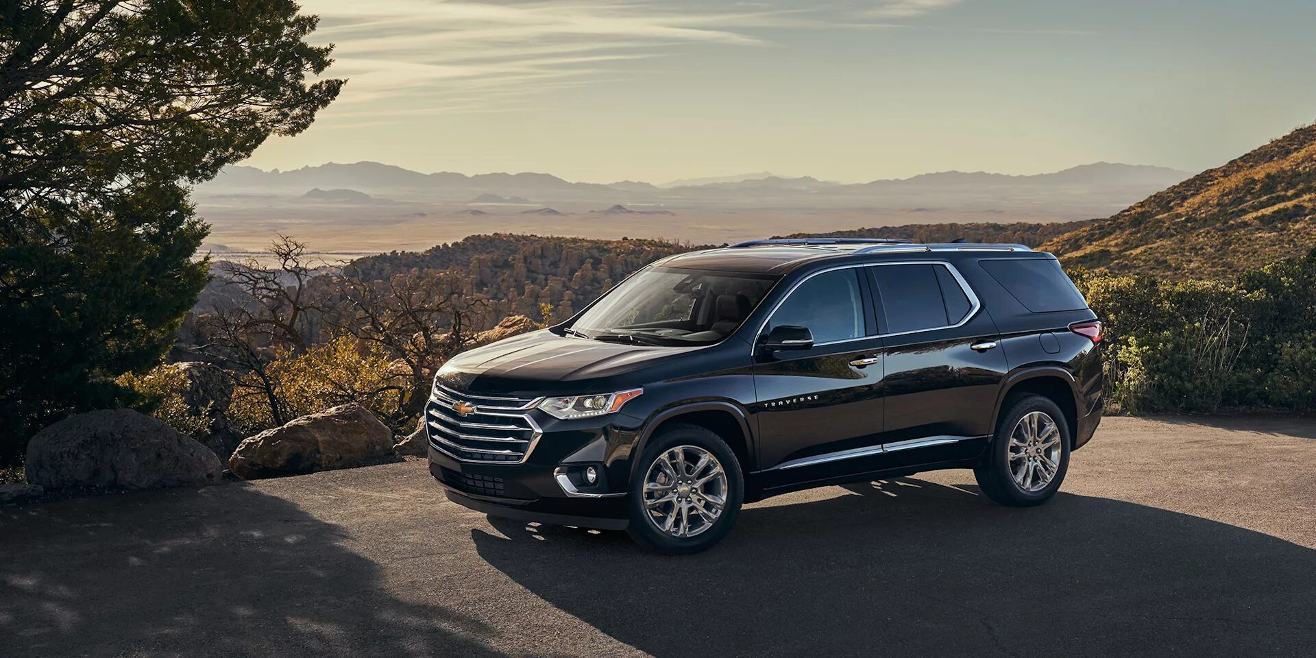 Traverse. Chevrolet traverse 2018. шевроле traverse 2018. новый chevrolet traverse. chevrolet traverse 4k.