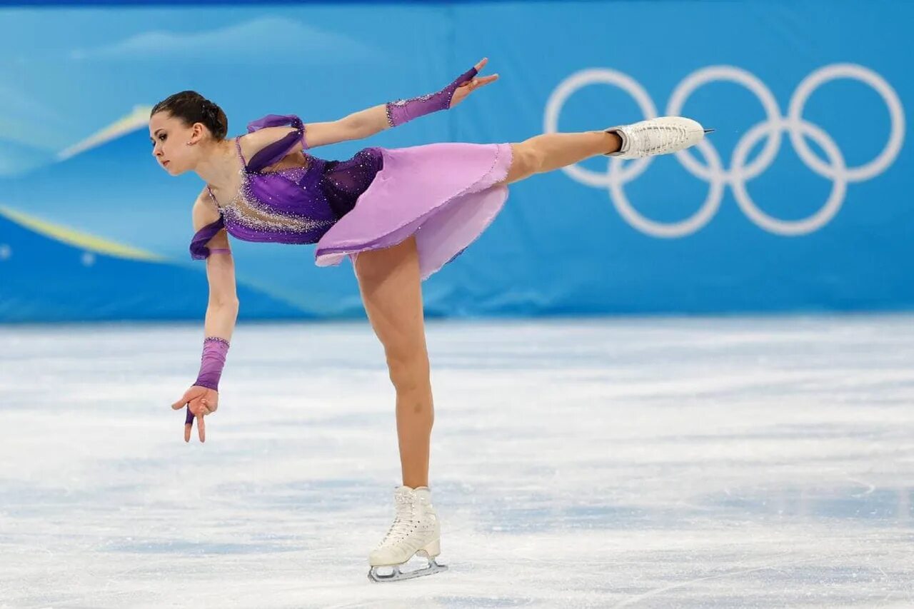 Ирина слуцкая фигурное катание. Анна щербакова фигурное катание 2022. Камила валиева фигурное катание. Программа видео выступление на олимпиаде. Камила валиева пекин 2022.