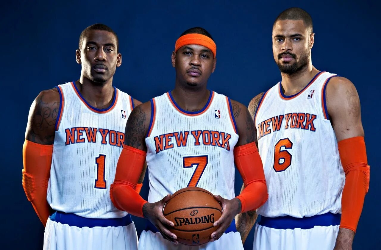 Профессиональный спорт баскетбол. Basketball playmaker. Легендарный баскетболист с нью-йорке. Нью-йорк никс команда. New basketball.