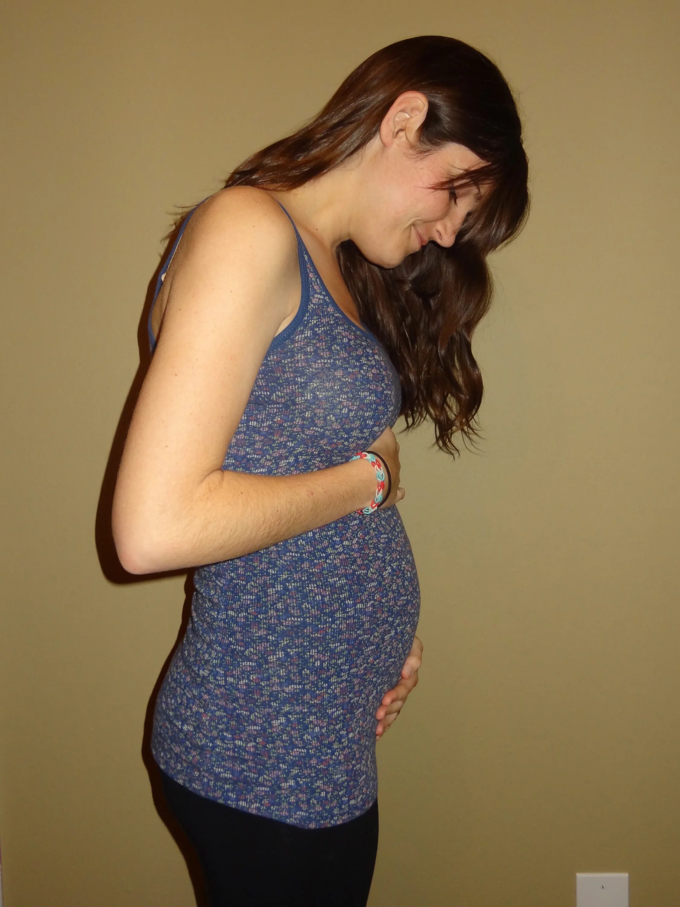 Живот на 5 месяце беременности. Как выглядит живот. Животик на 2 недели беременности. Животик на 5 месяце. Живот на 2-3 недели беременности.