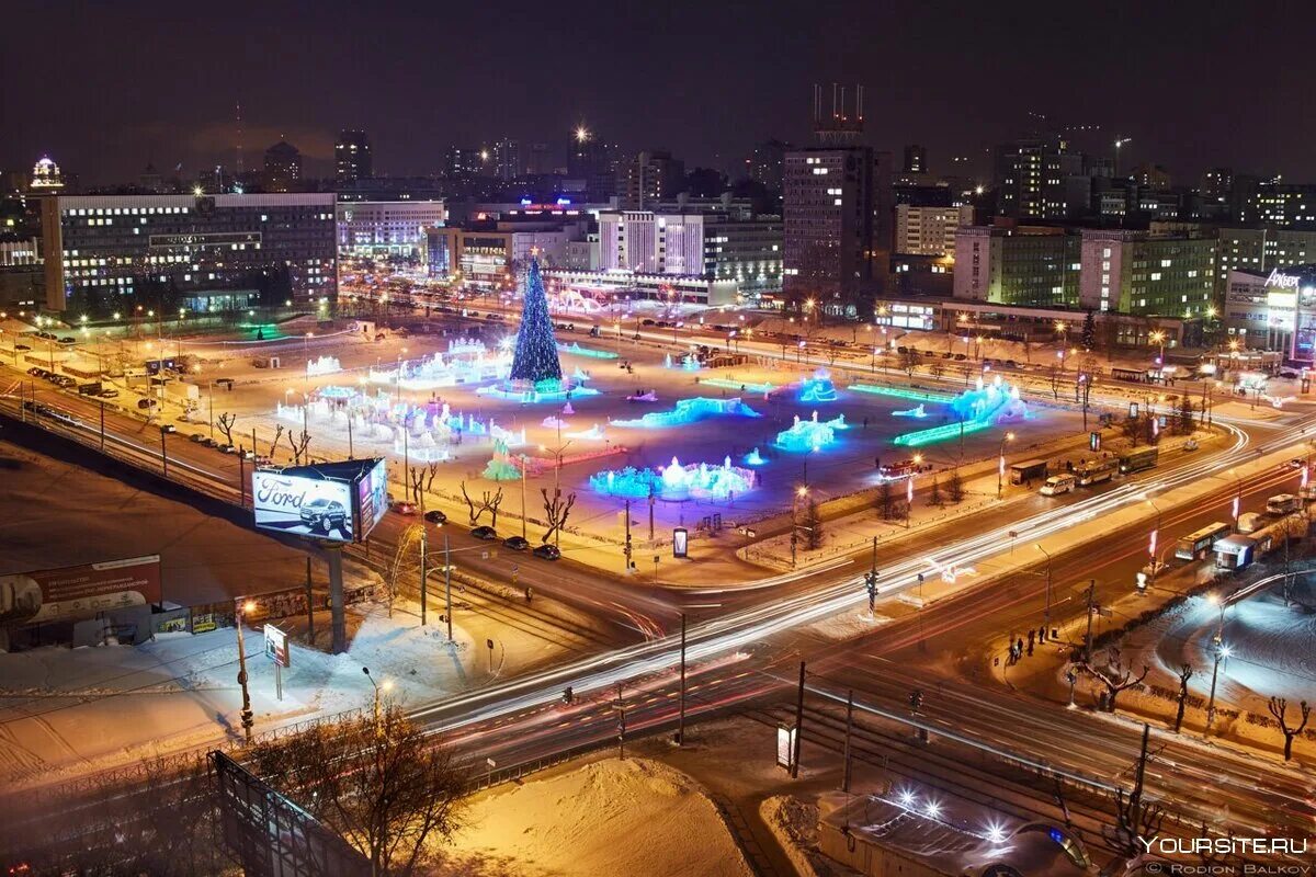 Другие города пермь. Эспланада пермь. пермь центр эспланада. пермь центральная площадь. ночная пермь эспланада.