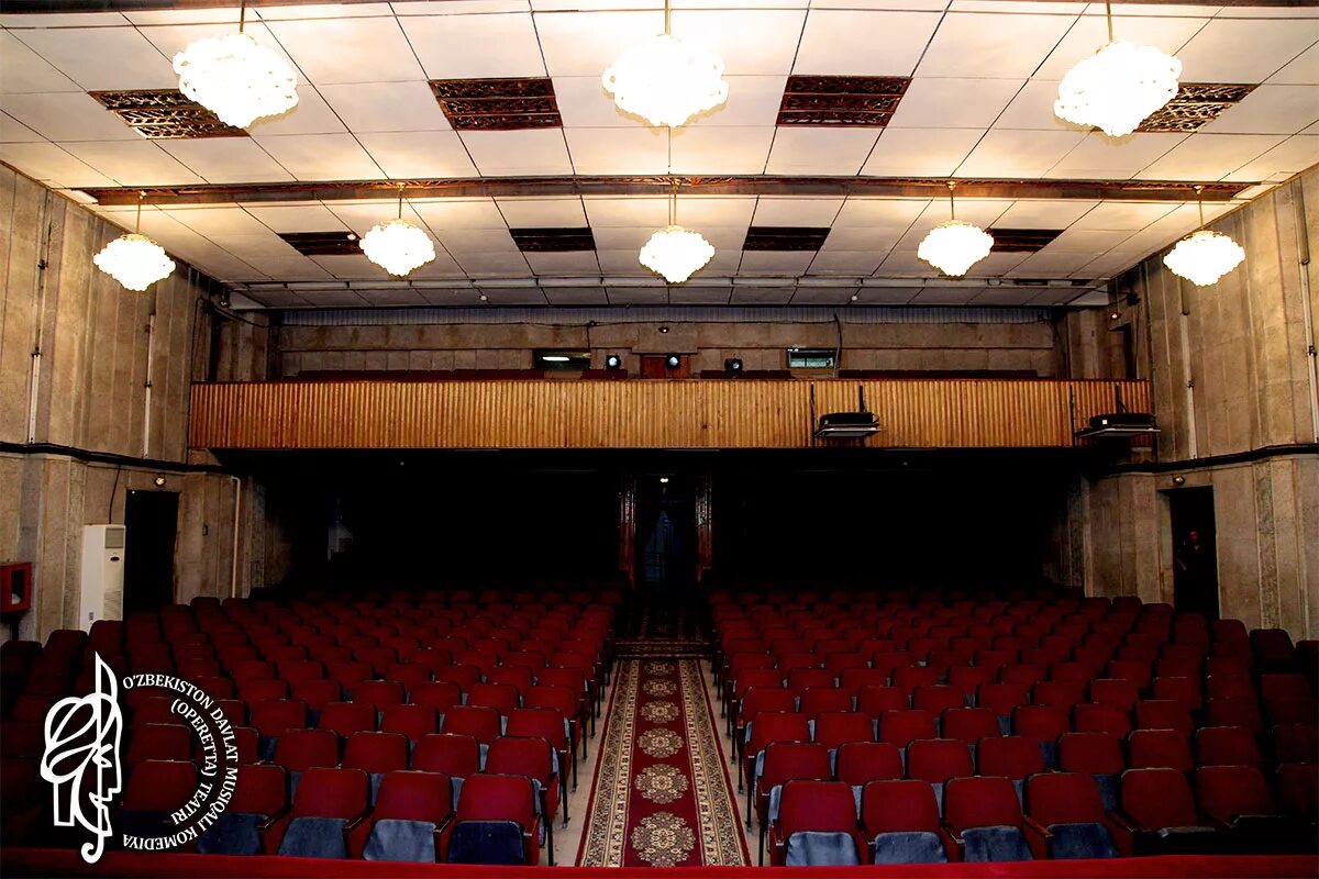 государственный театр музыкальной комедии (оперетты) узбекистана. государственный театр музыкальной комедии (оперетты) узбекистана. музыкальная комедия аршин мал алан. театр оперетты ташкент. декорации к оперетте марица.
