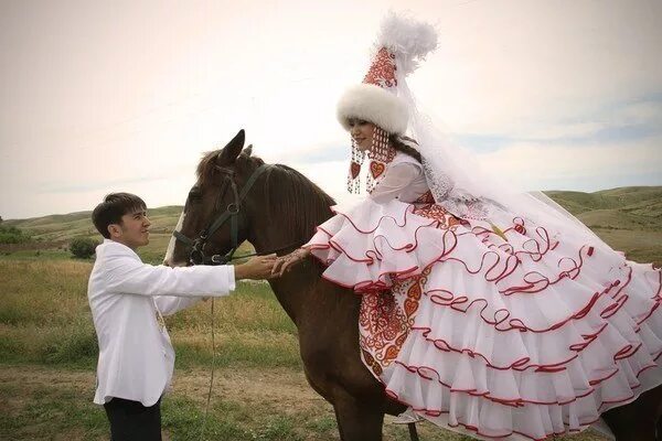 Кыз. Казакша фотосессия. Казак жыгыт. Картинка кыз. Ат бала