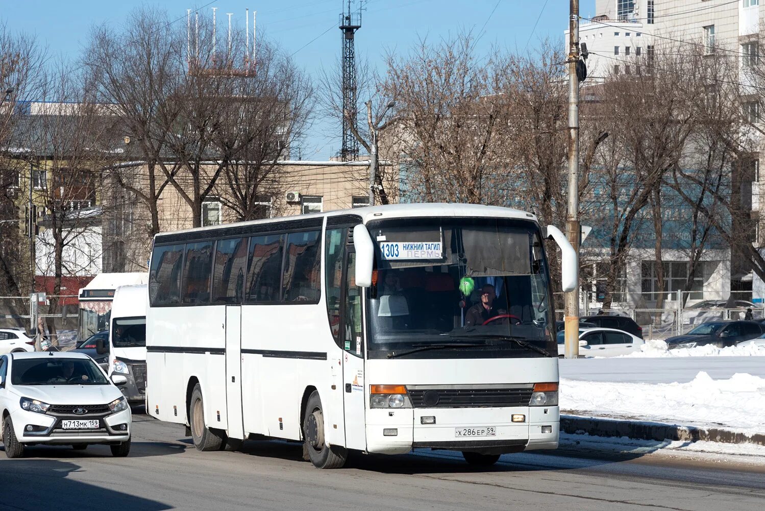 Межгород пермь. 98 Автобус Пермь. Транспорт Пермского края. 75 Автобус Пермь. Межгородской Пермский автобус.