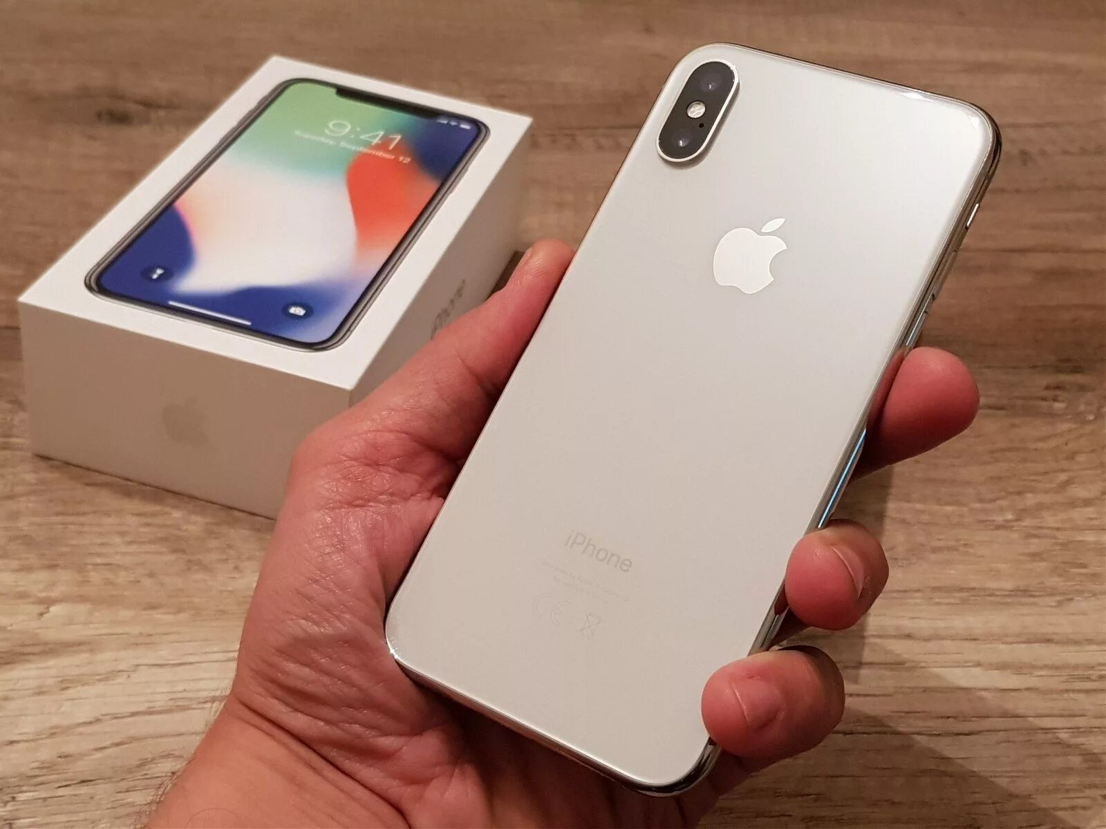 Айфон 10 13 цена. Iphone x 64gb. Iphone x 256gb. Iphone x 64 ГБ. Apple iphone x 256 ГБ серебристый.