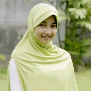 Hijab bugil