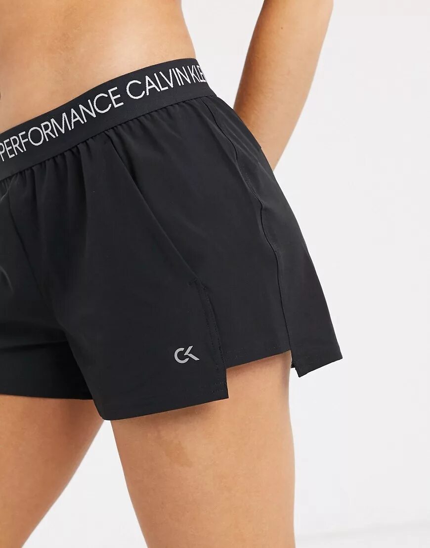 Шорты calvin. Шорты кельвин кляйн. шорты кельвин кляйн женские черные. шорты кальвин кляйн. шорты кельвин кляйн перфоманс.