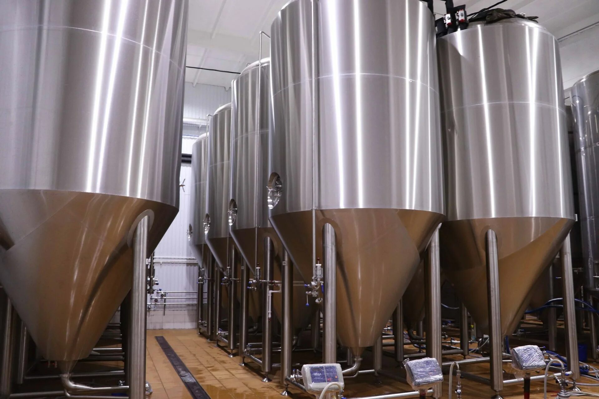 пивоваренный завод контакты. сибирский пивоваренный завод нижневартовск. пивоваренный завод контакты. пивзавод крафт оренбург. оренбург тихая улица 8/2 оренбургский пивоваренный завод крафт.