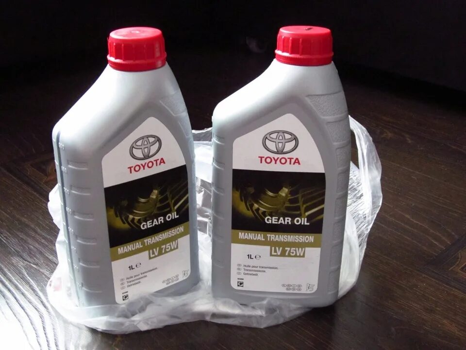 Масло трансмиссионное тойота королла. Тойота Getriebeoil lv 75w. Toyota lv 75w MT. Toyota Gear Oil lv 75w 08885-81001. Масло в робот Тойота Королла 150.