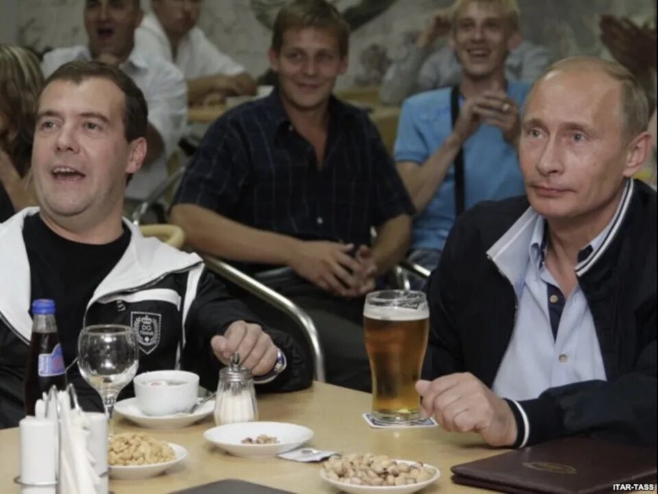 Русские пьет много