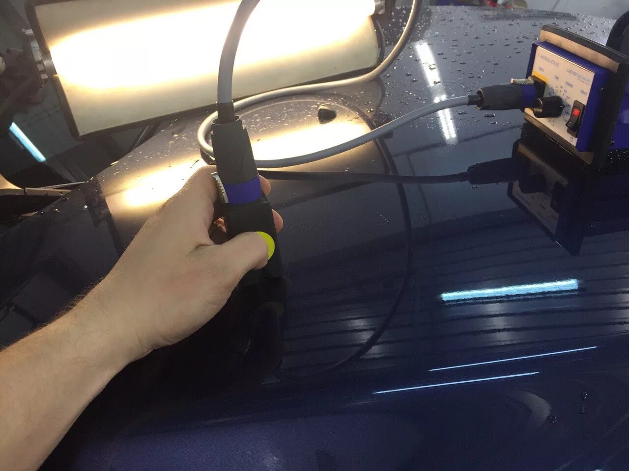Вытяжка вмятин покраски. PDR 007 прибор для выправления вмятин без покраски. Прибор для выпрямления вмятин (305-102-5-36). Магнитный выпрямитель вмятин. Индуктор для рихтовки кузова автомобиля.