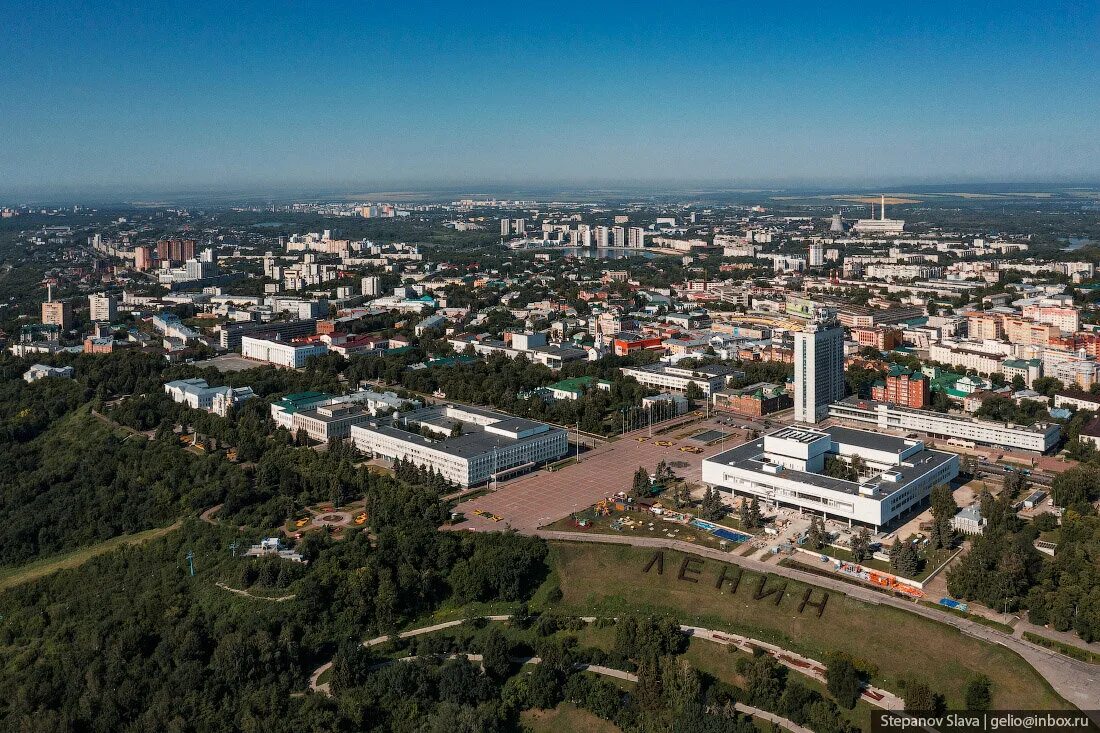 Ульяновск с высоты. Донецк с высоты. Ульяновск фото. Поле Симбирск Ульяновск