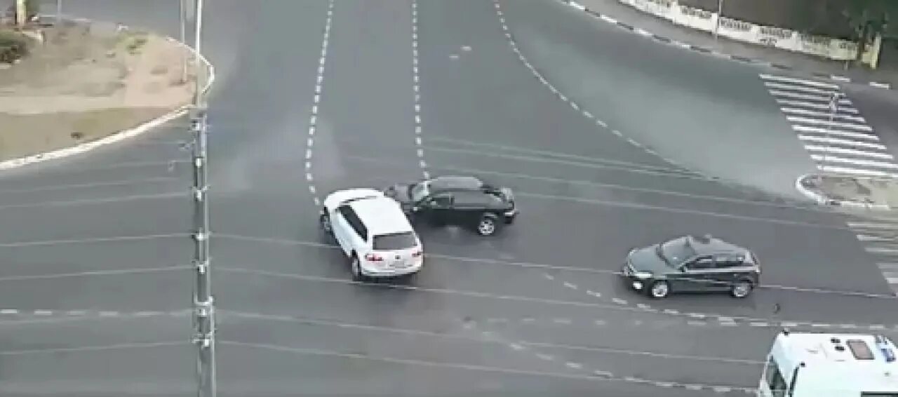 Белгород 25 июня 2024. Белгород зенитка на светофоре. Новост белгорода сегодня последние. 03. Белгород 25 июня 2024.