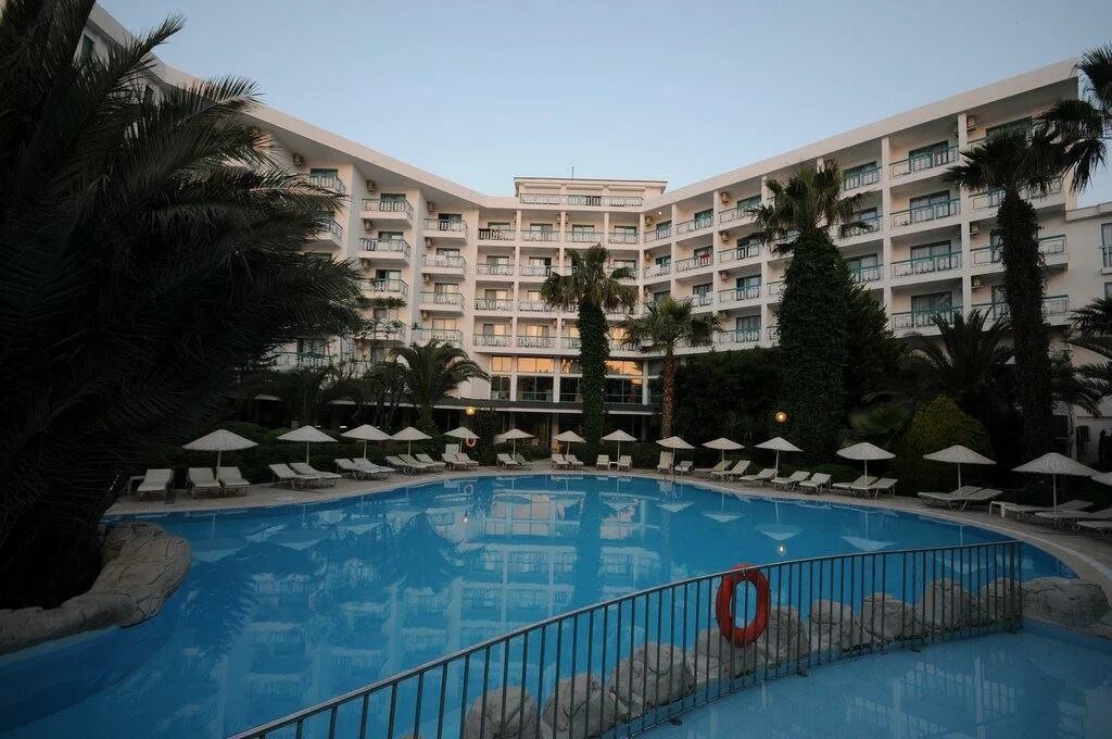 Тропикал отель Мармарис. Tropical Beach Hotel 4 Мармарис. Тропикал отель Турция. Tropical Beach Marmaris Adults only 16+ 4*.