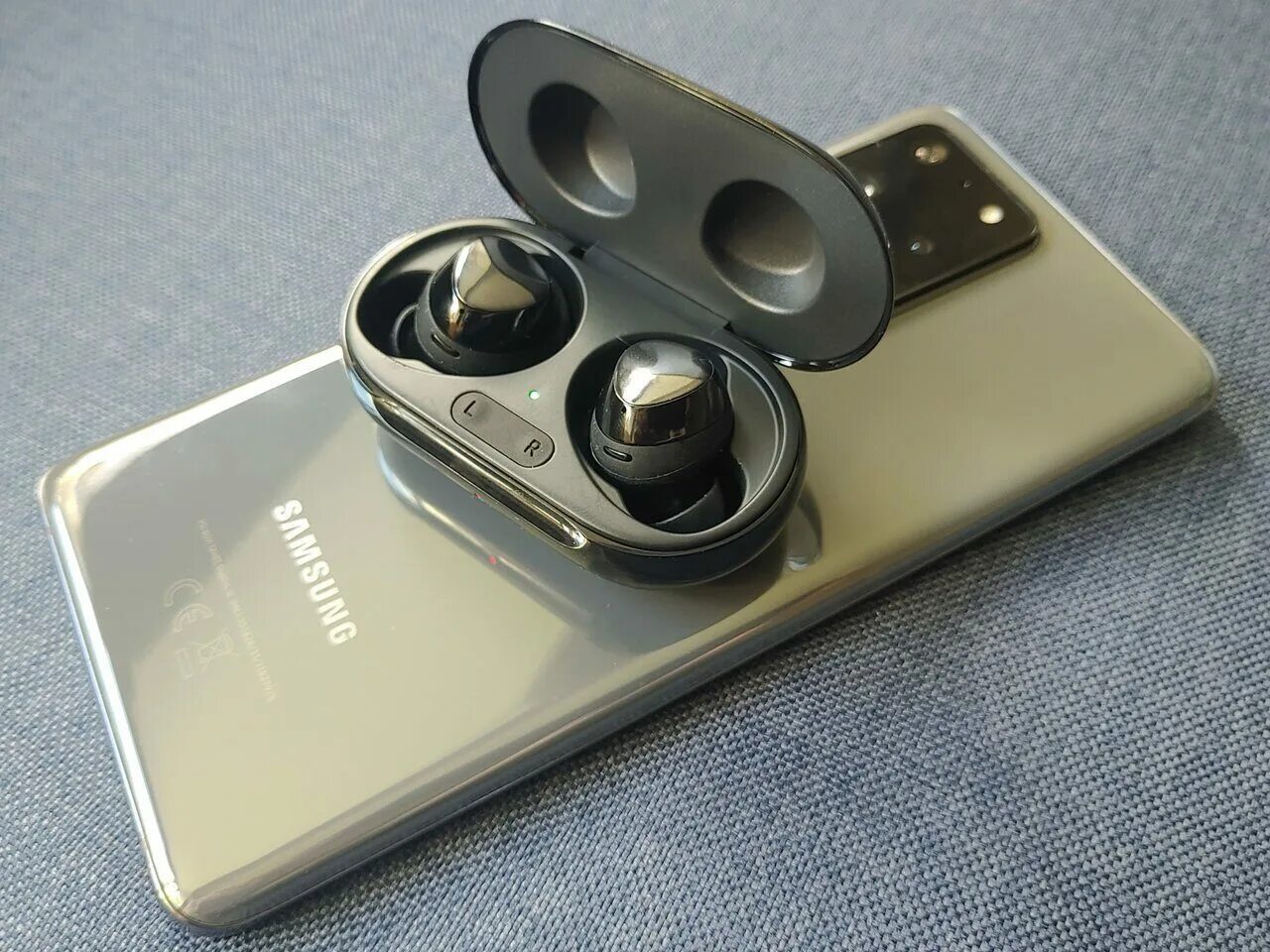 Tws samsung buds pro. Samsung Buds 2. Samsung Galaxy Buds 2 Pro. Наушники TWS Samsung Buds 2 черный. Наушники true Wireless Samsung Galaxy buds2 оливковый.