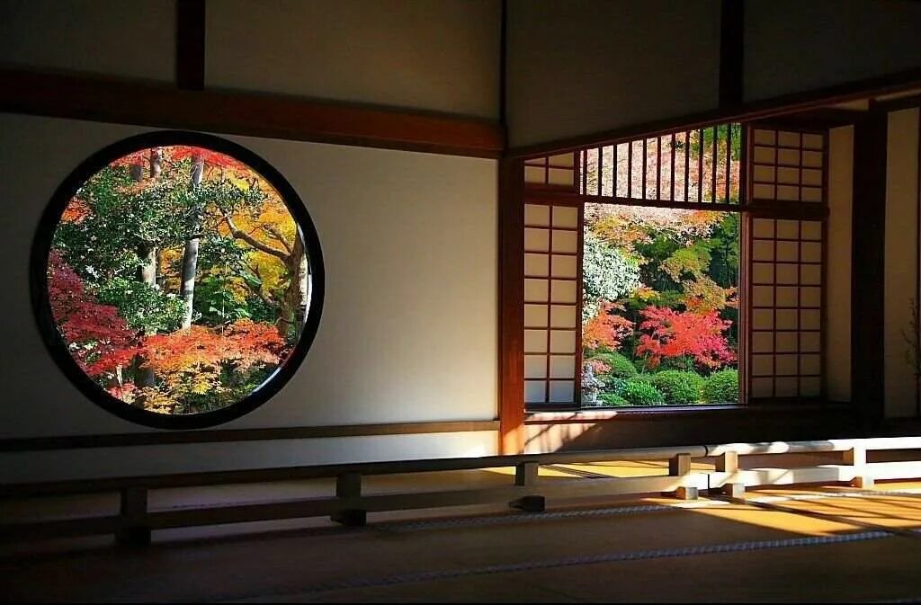 Двери в китайских домах. Окно в японском стиле. Круглые окна в японском стиле. Окна в китайском стиле. Домик в японском стиле.