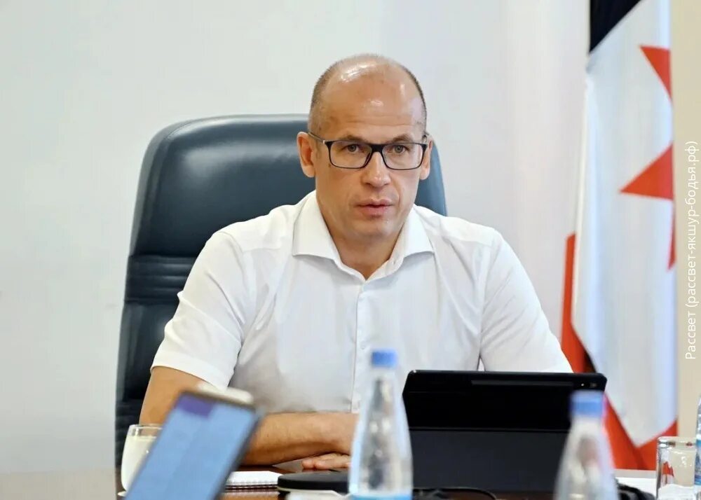 Руководители удмуртии. Бречалов. заместитель у бречалова. губернатор удмуртии александр бречалов. удмуртия раҳбари александр бречалов.