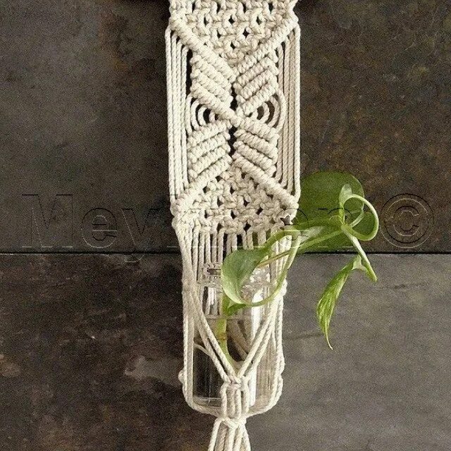 Можно ли макраме. Макраме календарница. вехотка макраме. плетение макраме панно. макраме предметы интерьера.