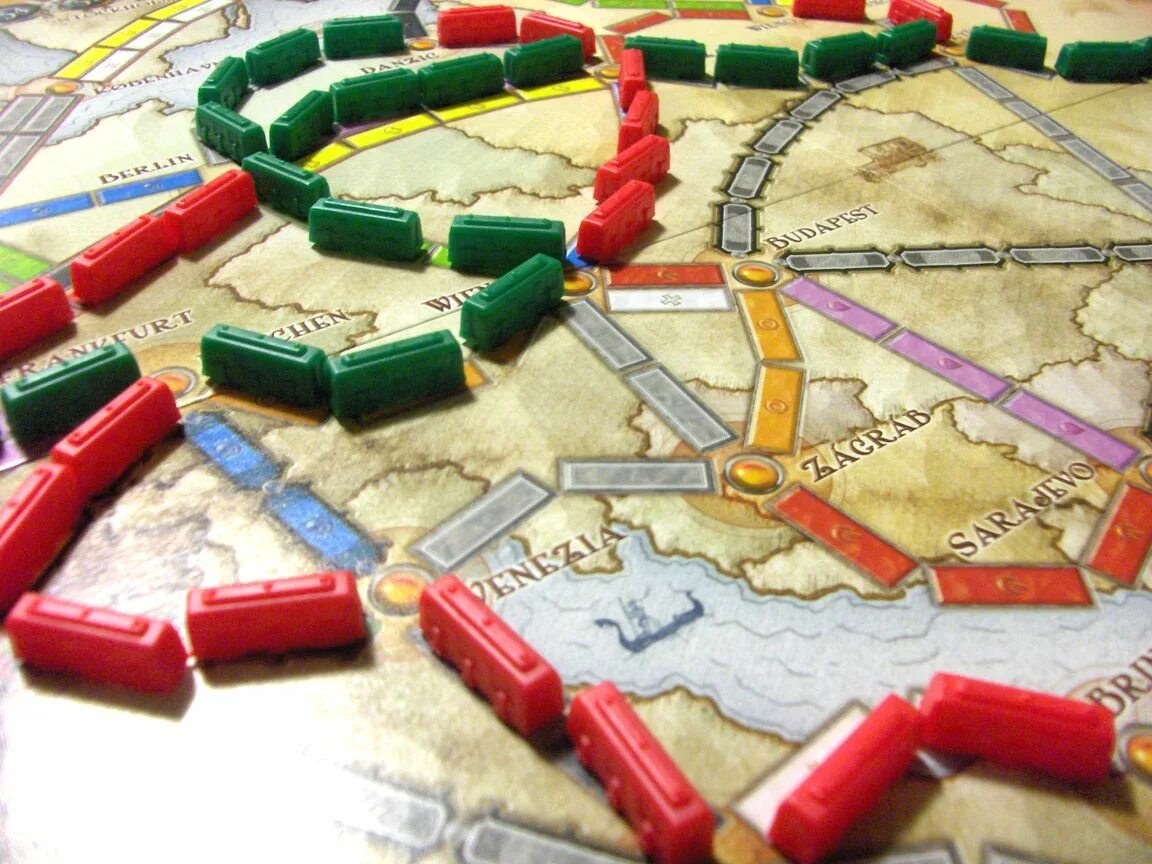 Ticket to ride как играть видео. Тикет ту райд европа. ticket to ride европа карта. детская игра тикет ту райд. настольная игра европа.
