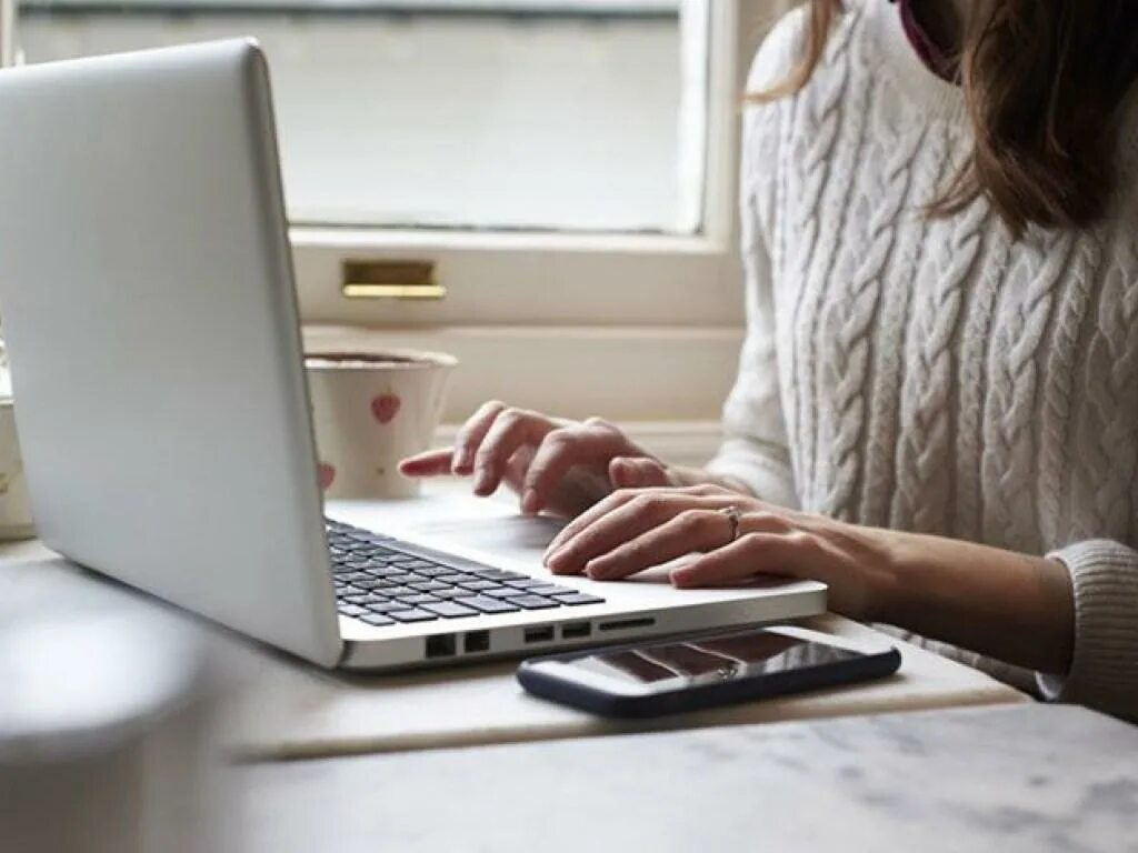 Оплата работы на удаленке. Оплата работы на удаленке. Я на удаленке. Работа удаленно. Удаленная работа фриланс.