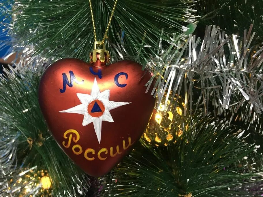Что является новогодним символом. Что является новогодним символом