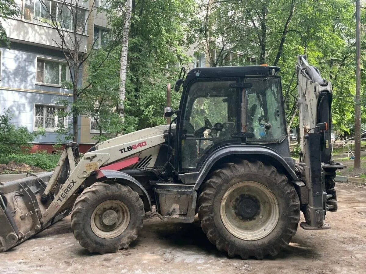 экскаватор погрузчик терекс 825. экскаватор погрузчик - terex tlb. экскаватор погрузчик terex 825. Tlb 825-rm кабина. Terex tlb 825.