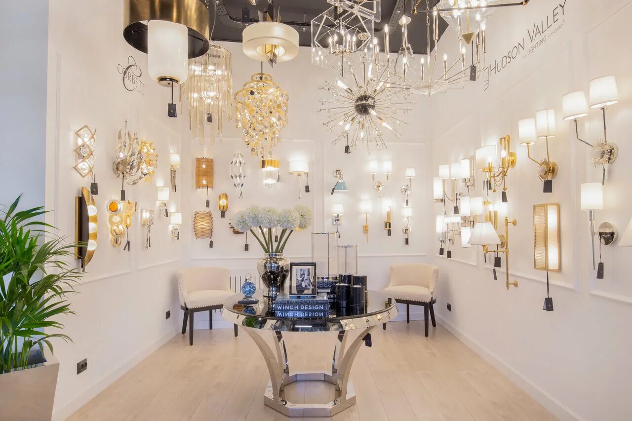 Hudson valley cecily. Hudson valley ruskin. выкладка люстр. светотехники москва. магазин светотехники.