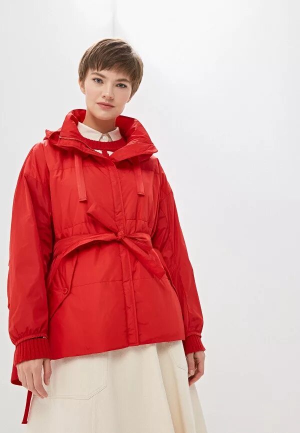 Max mara leisure 2023. Intrend max mara куртка. Куртка max mara weekend. Куртка макс. Куртка max mara cameluxe.