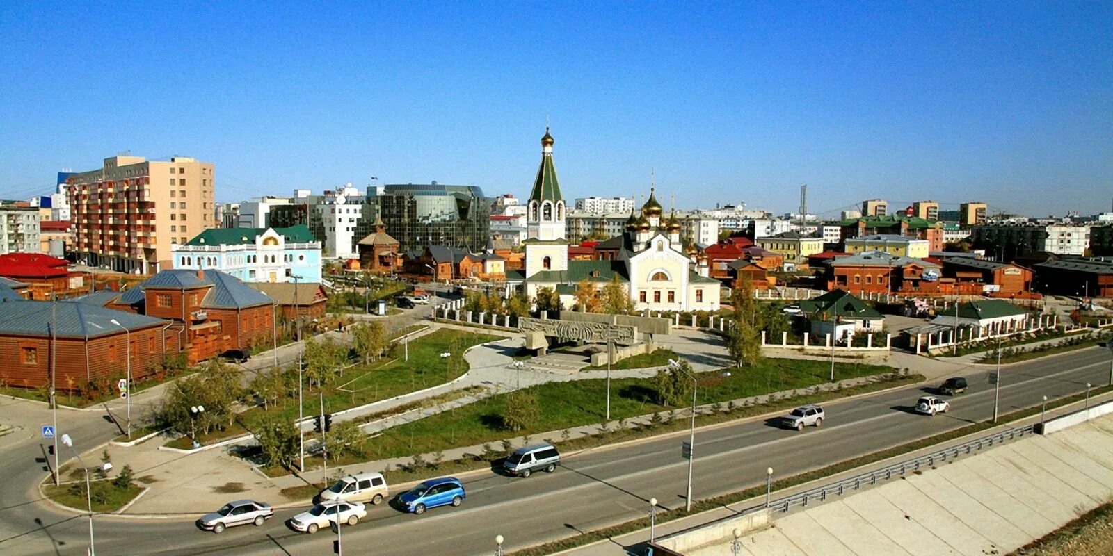 Можно город якутск город. Г.якутск республика саха якутия. столица саха якутск. якутск панорама. старый город сверху якутск.