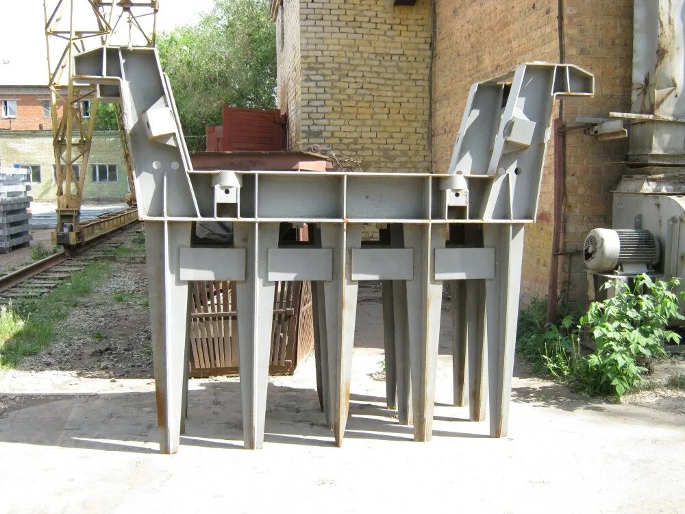 Генератор-вибровозбудитель соната св-4б. Виброразгрузчик со1 265 (2). Вибровозбудитель 27 квт. 01. Виброразгрузчик дп-32ухл.