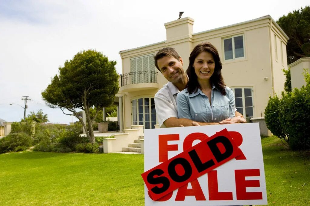 We buy. Sell my house for cash. We buy house. Sell house fast no realtor. We buy house.