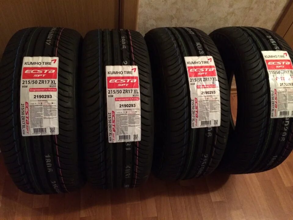 Кумхо соул кр 21. Kumho ecsta hs51. Кумхо 225/45/17 es-31. Kumho чья резина. Kumho ecsta ps31.