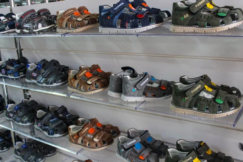 новошахтинск магазин планета одежда.