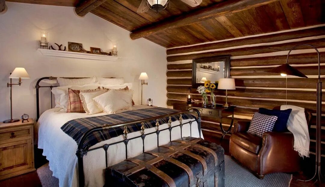 Old bedroom. Отель Brush Creek Ranch интерьер. Гостиница в стиле ранчо дикого Запада. Спальня в стиле Кантри. Деревенский стиль в интерьере.