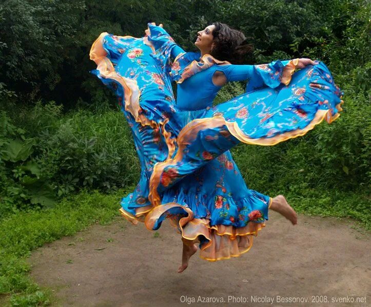 Gypsy dance