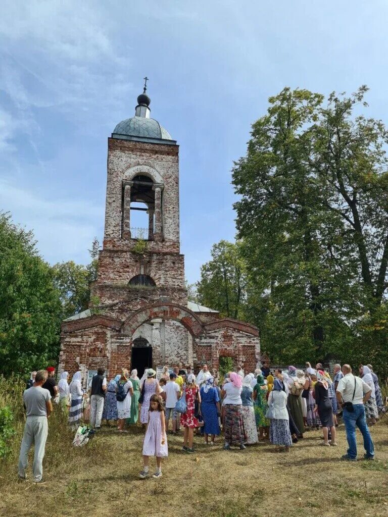 Костино петушинский. Костино (Петушинский район). День деревни Костино. Храм в Костино. Дер Антушево Петушинского района.