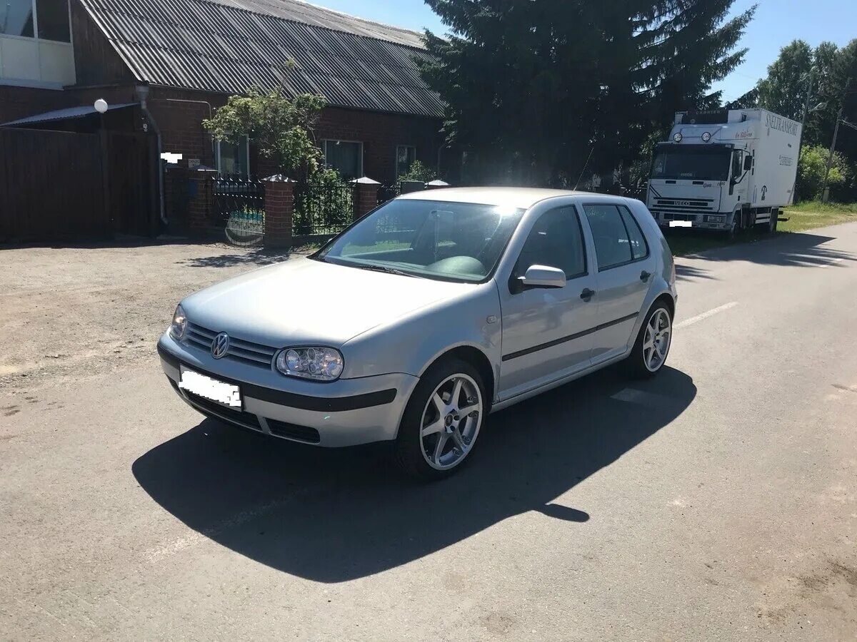 Фольксваген пасад1999 года. Golf 4 1999. Volkswagen golf 1999 года. В. Фольксваген бора 1999г.