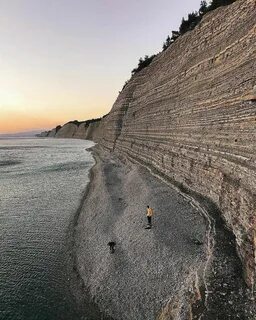 Дикий пляж сосновка