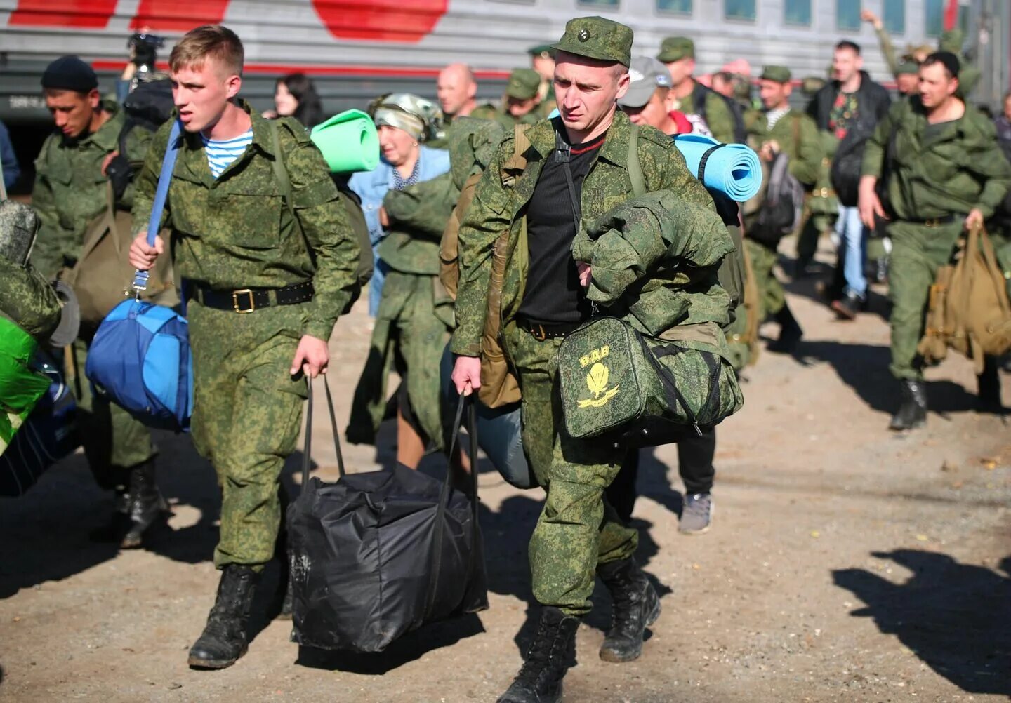 Риа новости мобилизация. Военнослужащий. Армия мобилизация. Мобилизованные военные. Патриот мобилизация.