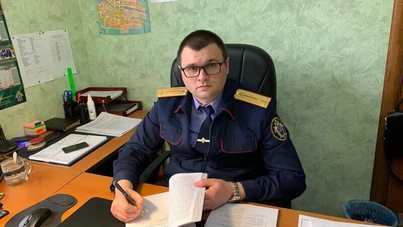 Соловьев михаил удмуртия. Следователь и эксперт криминалист. Помощник следователя. Детективные рассказы. Ахметзянов тимур уфа криминалист.