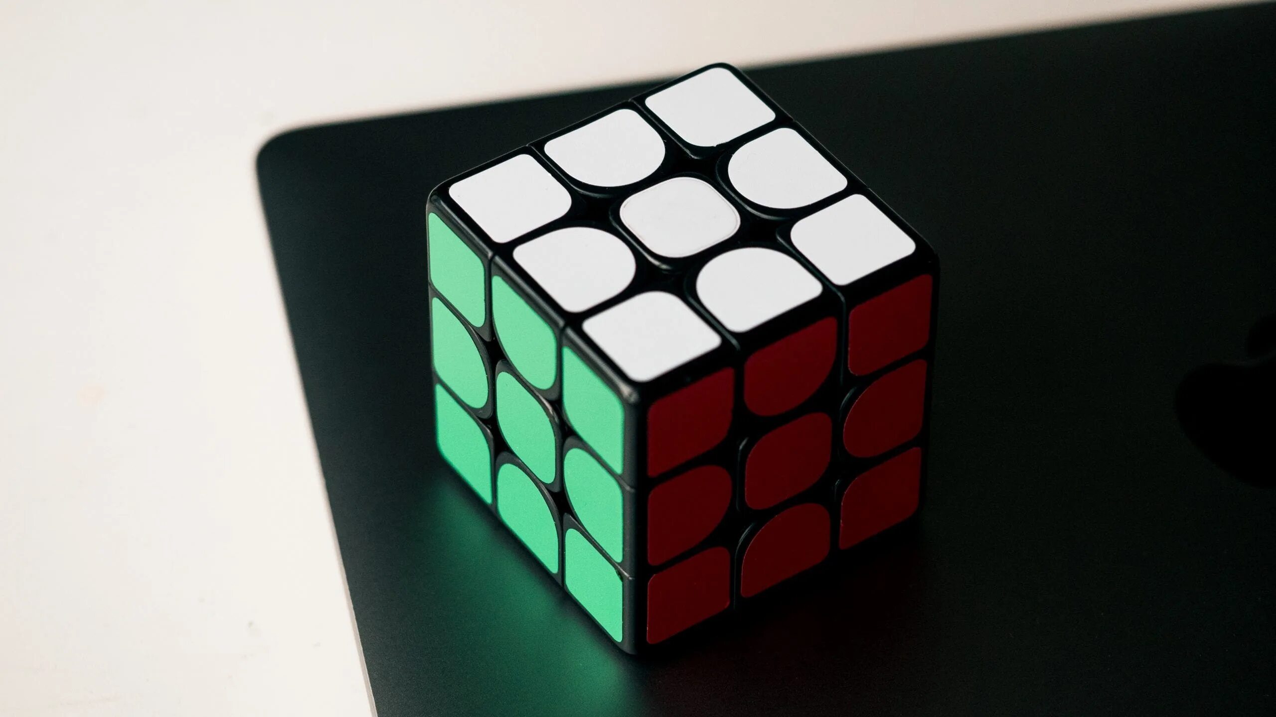 Рандомайзер чисел кубик. Kubik rubik terish 3x3. картинки на рабочий стол кубики. звуковые кубики. тестовый кубик.