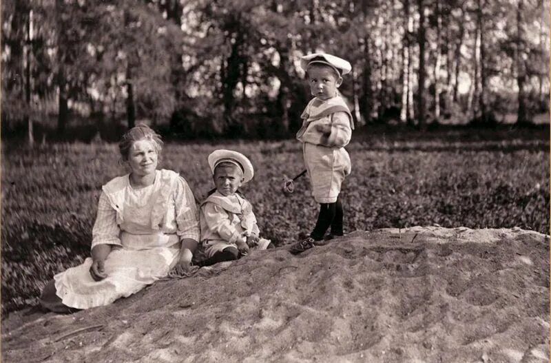 Дачная и Усадебная жизнь в фотографиях в фотографиях начала 20 века. Дачная жизнь 19 века. Дачники 19 века. Дачная и Усадебная жизнь конца XIX - начала ХХ века.