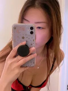 shape of a ♡. Jinnychu (@TheJinnychu) on Twitter photo 2022-02-13 02:25:53 ...