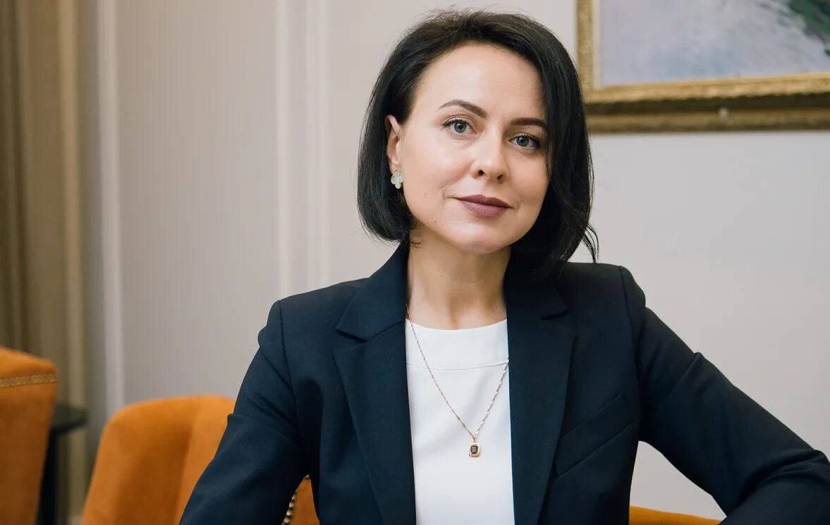 Межгосударственного информационного банка. Первый инвестиционный банк. Пао "нбд-банк". Инвестиционный банк директор. Международный инвестиционный банк логотип.