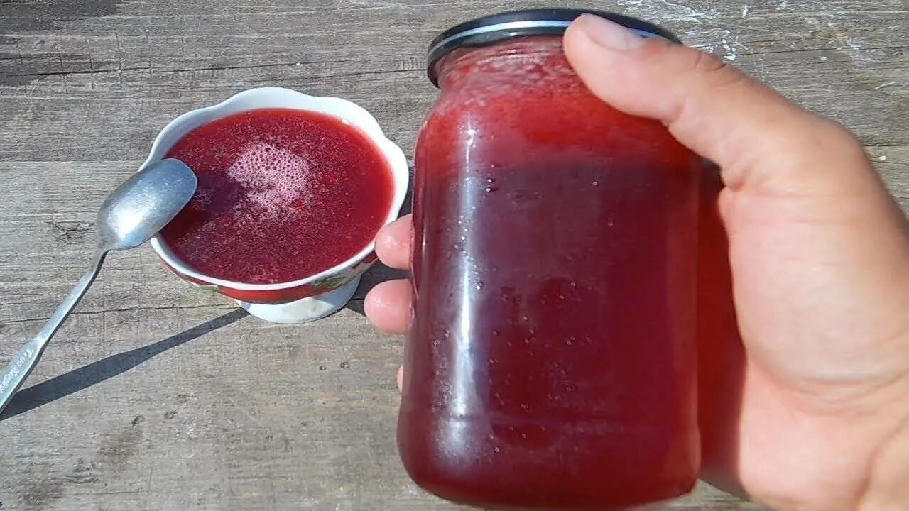 Клубника в желе на зиму. Желейное варенье из клубники. Желе из клубники на зиму. Клубника в желе на зиму. Варенье из клубники.