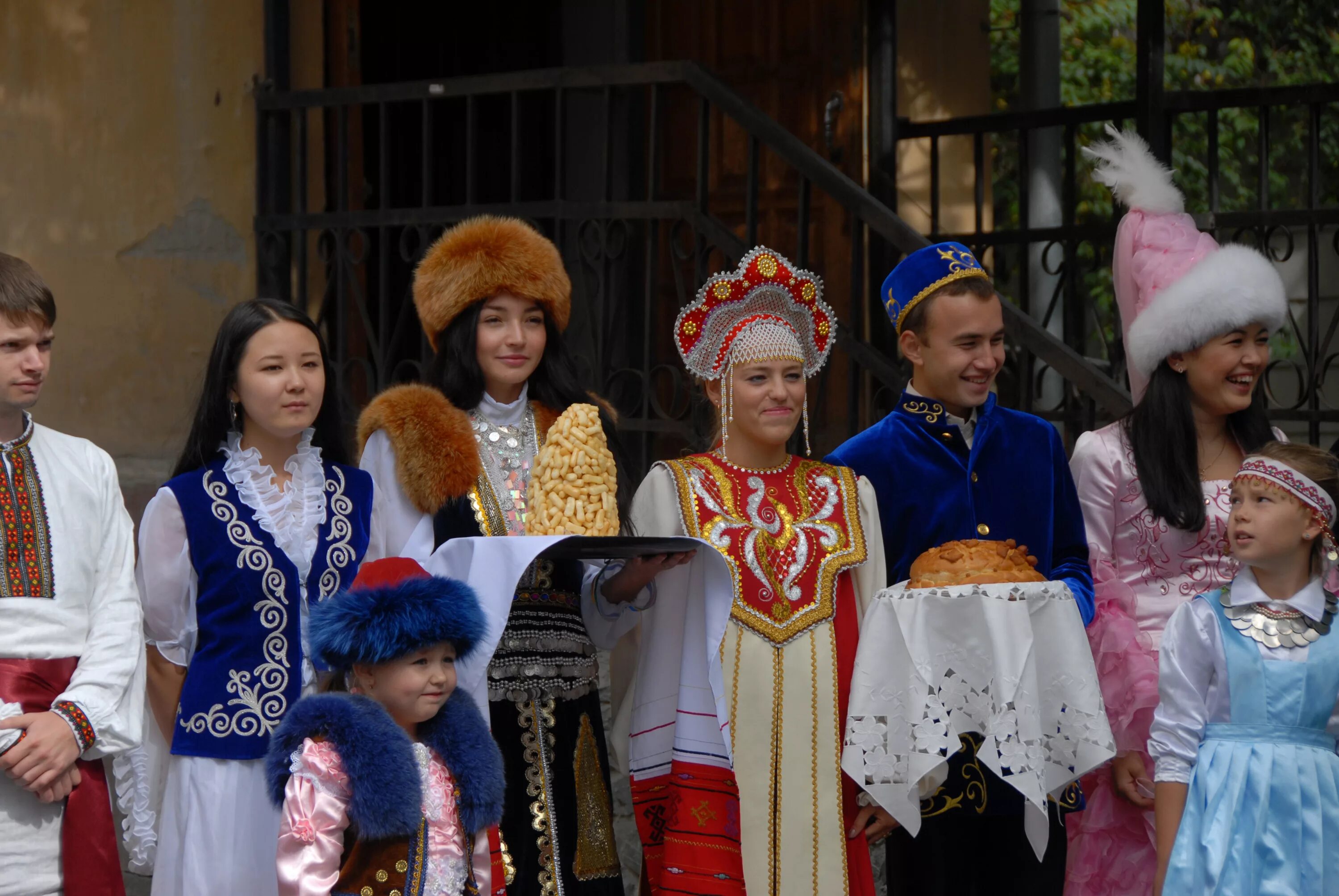 Культура народов. Урал многонациональный. Народы Урала. Разные народы. Обычаи народов урала