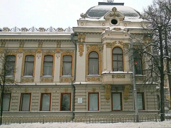 В центре Казани за 83 млн рублей отреставрируют исторический особняк РБК