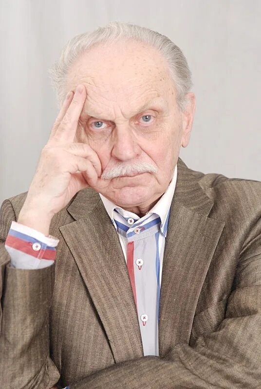 Эрнст романов фото. Эрнст романов. Романов эрнст иванович актер. Эрнст иванович. Романов, эрнст иванович.