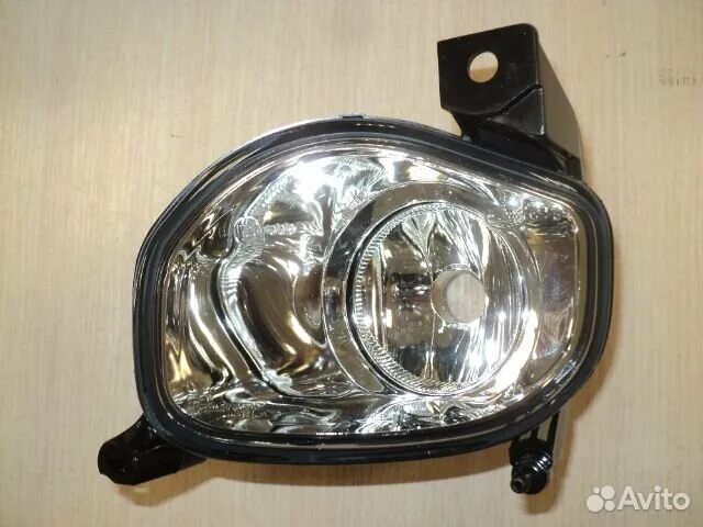 Противотуманная фара avensis 250. 2122072rue. Avensis т250 птф. Противотуманные фары toyota avensis. Тойота авенсис птф.